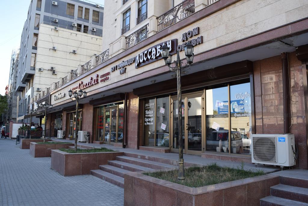 Апартаменты Bishkek Flatlux Экстерьер фото